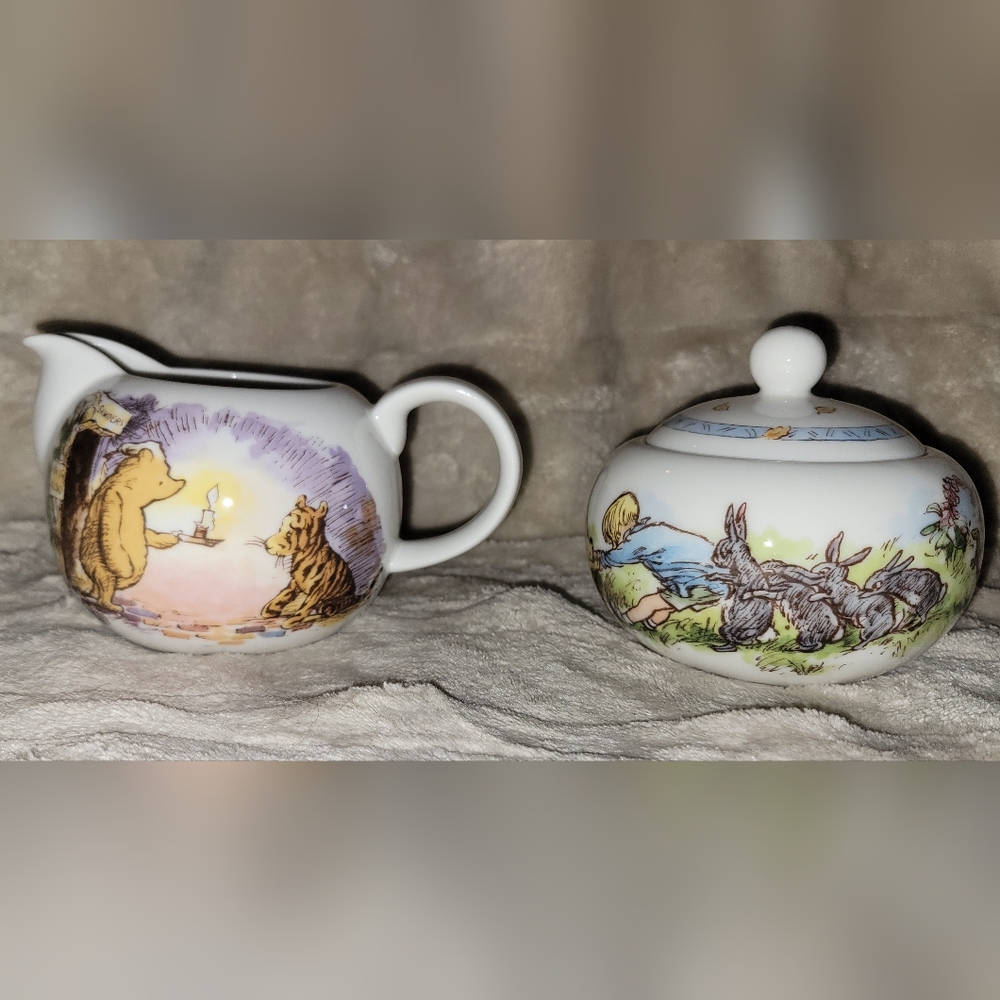 Rare New Royal Doulton Disney Winnie The Pooh Creamer and Sugar Bowl Set